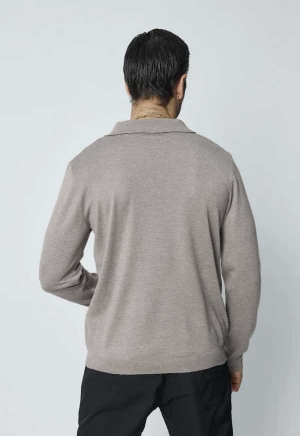 POLO EN V - Image 4