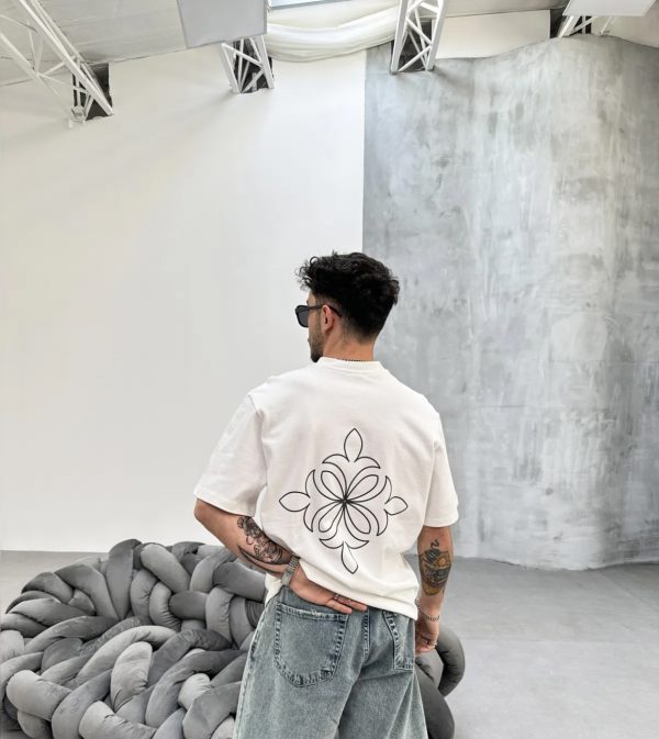 T-SHIRT SAINT STUDIO - Image 3